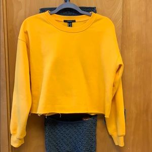 Cropped yellow sweatshirt!